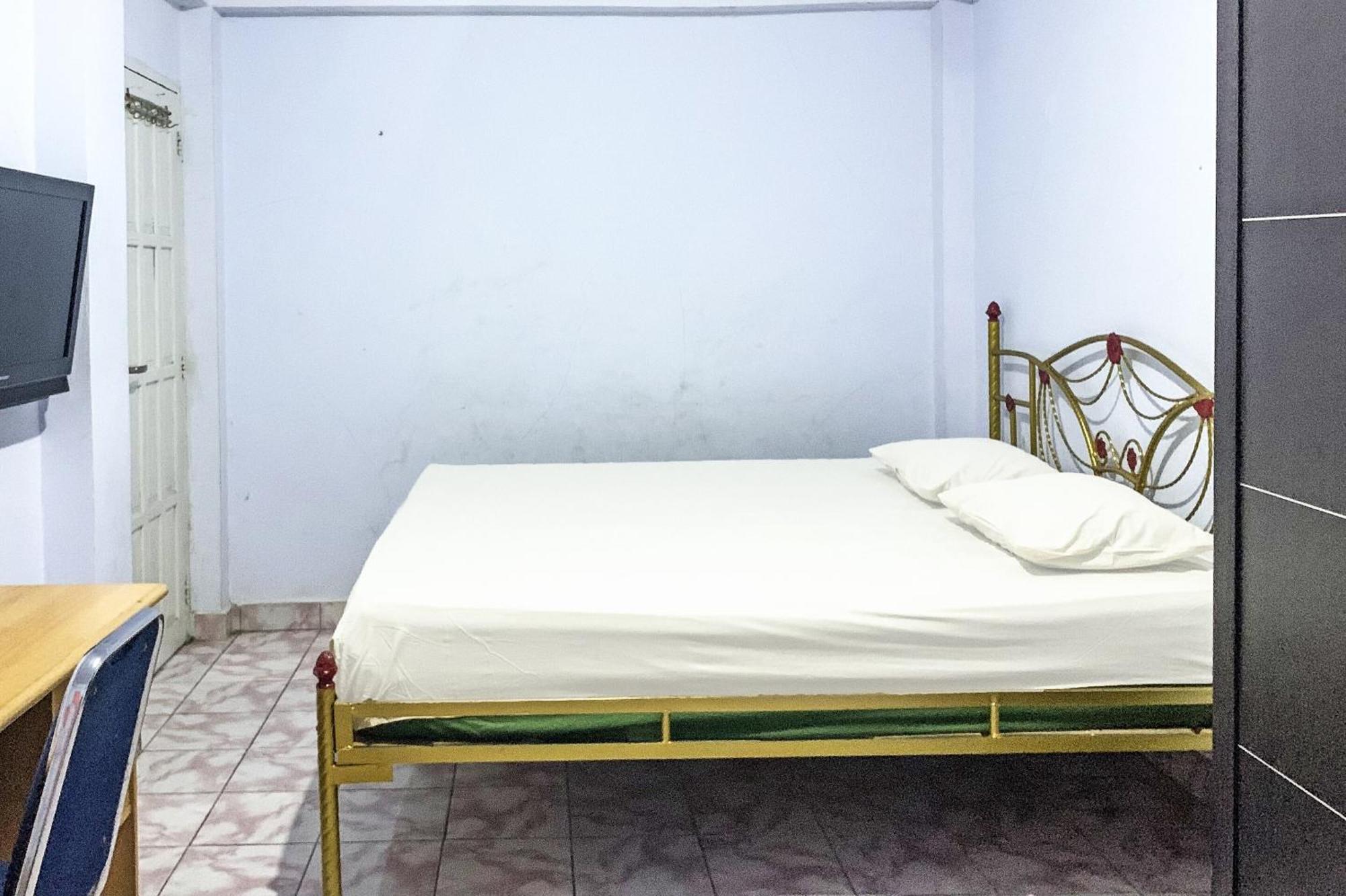 Oyo 91757 Surya Hotelneartaman Anggrek Pkk Watansoppeng Lalabata Exterior foto